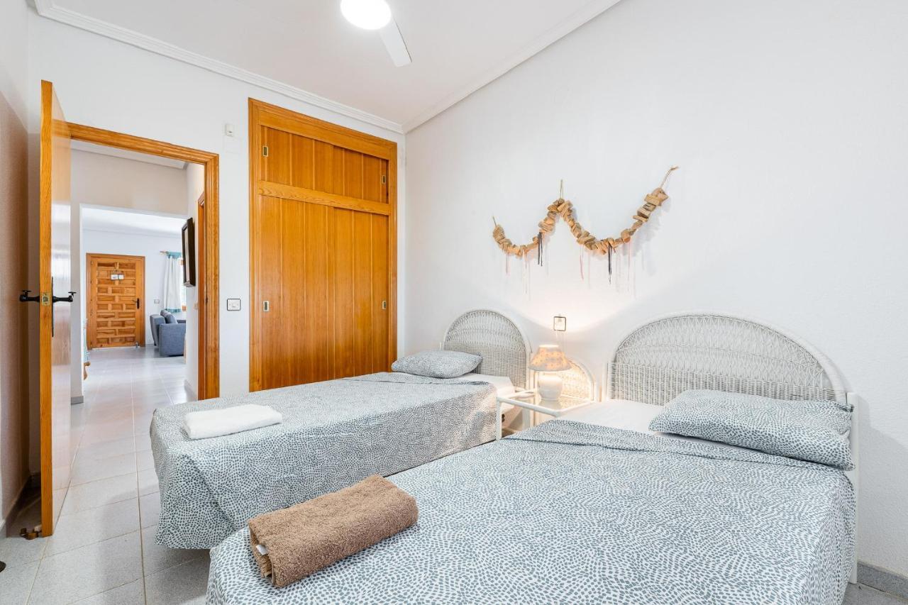Chalet Mayor Zenia Beach Orihuela Dış mekan fotoğraf
