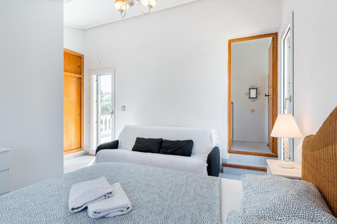 Chalet Mayor Zenia Beach Orihuela Dış mekan fotoğraf