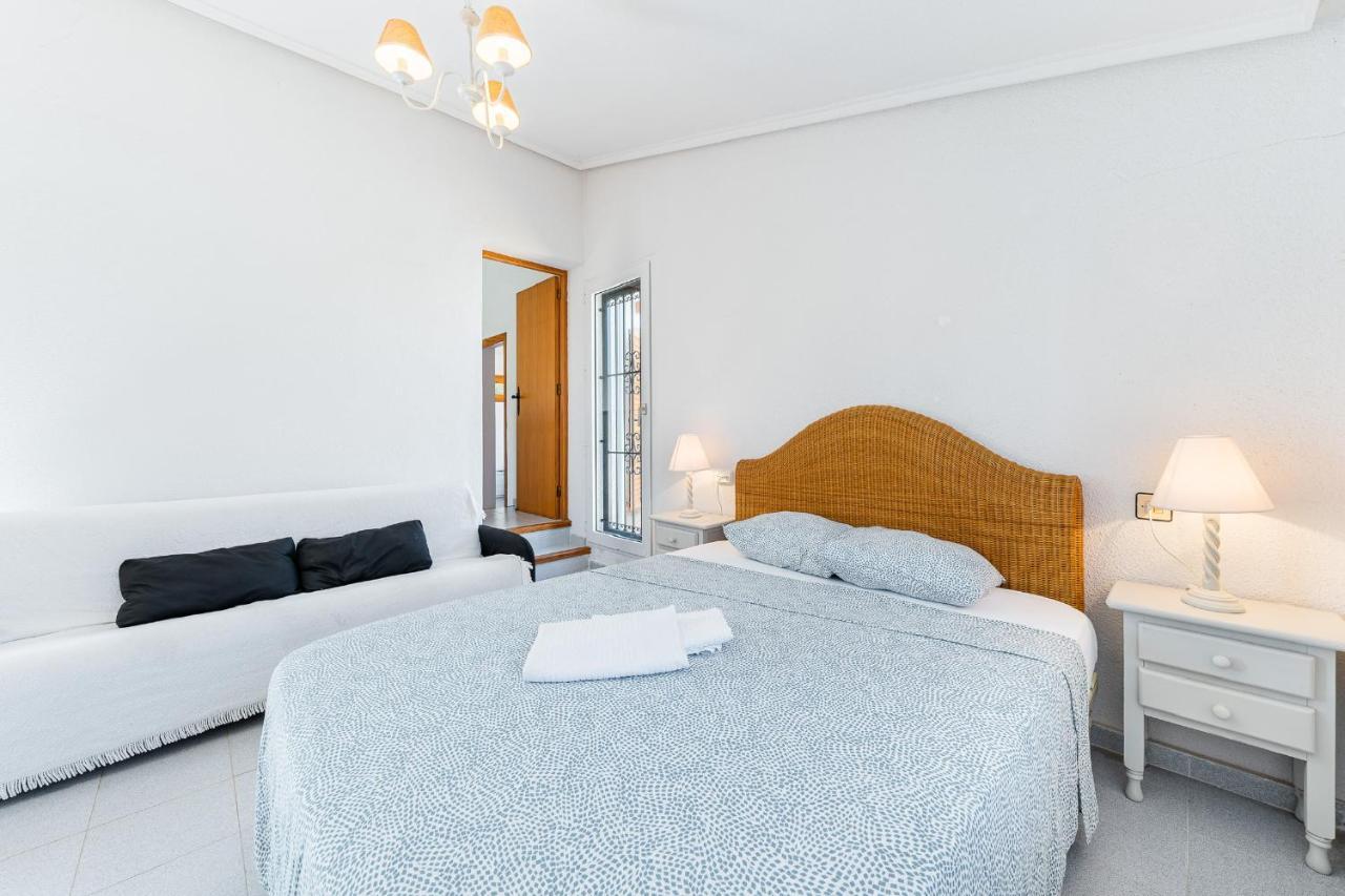Chalet Mayor Zenia Beach Orihuela Dış mekan fotoğraf