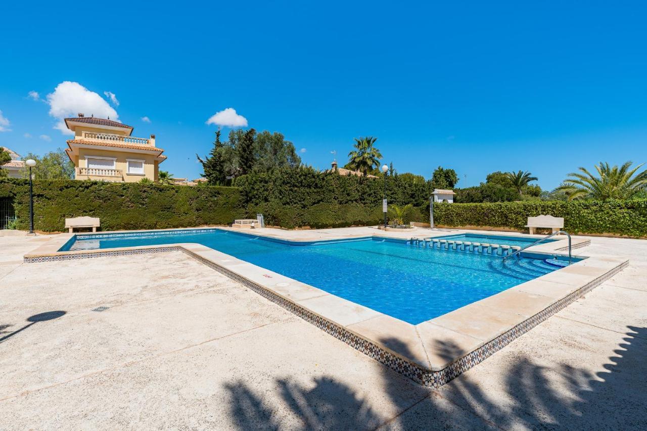 Chalet Mayor Zenia Beach Orihuela Dış mekan fotoğraf